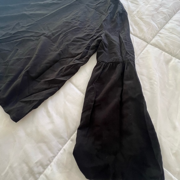 Zara Black Top with Pearl Embellishments - Picture 4 of 7